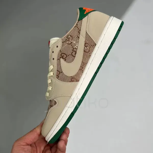 10057306 جردن وان لو تراویس اسکات گوچی Air Jordan1 Low X Travis Scott Gucci