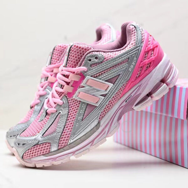 10355447 کفش نیوبالانس New Balance 1906 Silver Pink صورتی نقره ای
