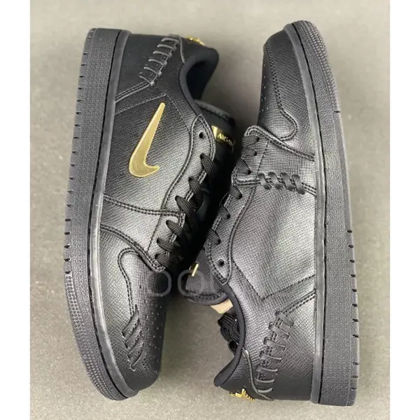 ایر جردن وان لو Jordan 1 Low Method of Make Black Metallic Gold
