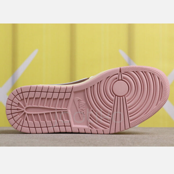 جردن وان لو Travis Scott x Air Jordan 1 Low OG Dark Pony Pink دارک پونی پینک