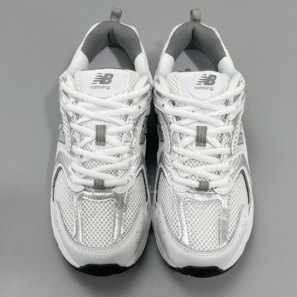 10667866 کفش نیوبالانس New Balance 530 White Silver Metallic نقره ای سفید متالیک