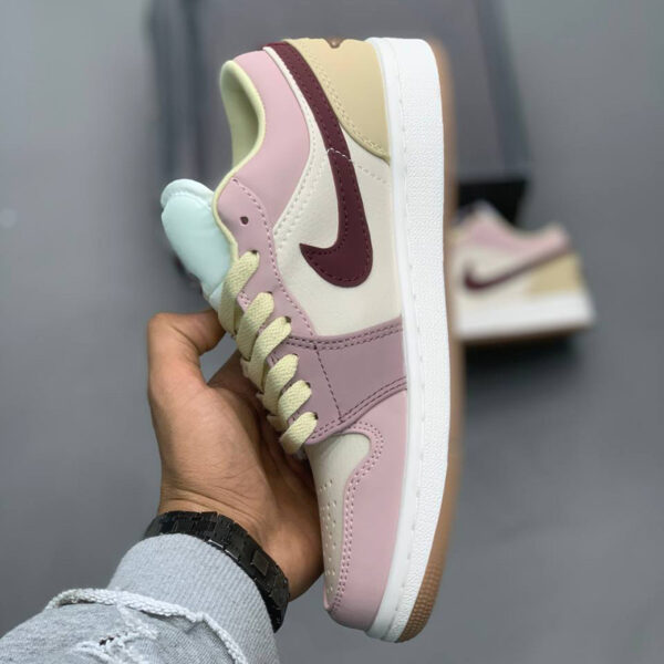11557396 نایک ایر جردن وان لو Nike Jordan 1 Low Dark Pony Smoky Mauve