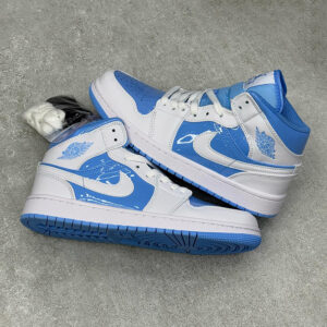 12319297 نایک ایر جردن وان Jordan 1 Mid Legend Blue