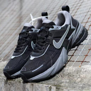 12380132 نایک وی تو کی ران Nike V2K Run