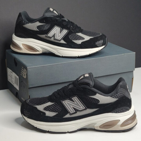 12424130 کفش نیوبالانس NEW BALANCE 2010