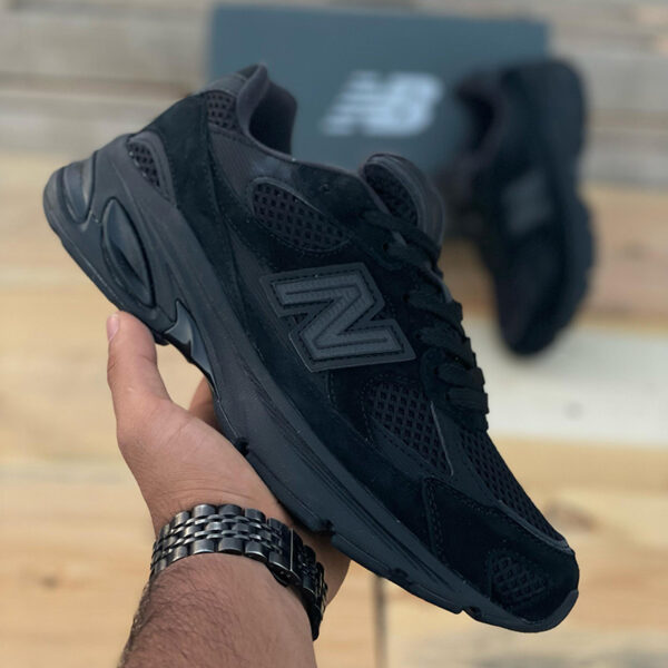 12424182 کفش نیوبالانس NEW BALANCE 2010