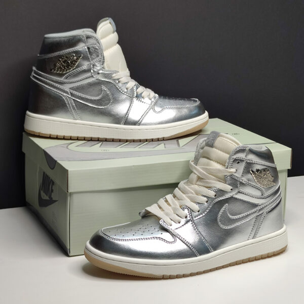 13157757 جردن وان های کروم Jordan 1 Retro High OG Chrome
