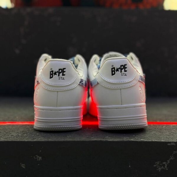 13200814 بتینگ ایپ بیپ استا سفید چریکی آبی A Bathing Ape Bape Sta Low White ABC Camo Blue