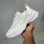 نایک وی تو کی ران سفید سامیت Nike V2K Run White Summit White