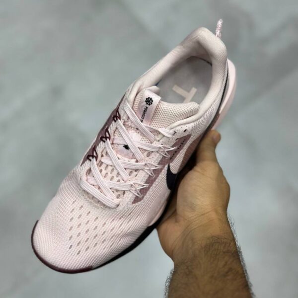 نایک ریکت پگاسوس تریل ۵ صورتی روشن مشکی Nike React Pegasus Trail 5