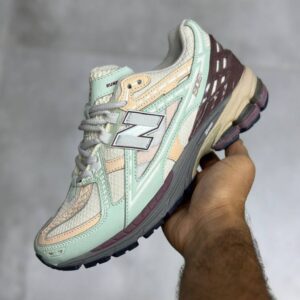 کفش نیوبالانس ۱۹۰۶U سبز نعنایی کرم قهوه ای New Balance 1906U Clay Ash Licorice