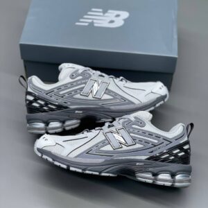 کفش نیوبالانس 1906 طوسی نقره‌ای مشکی New Balance 1906R Brighton Grey