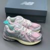 14398970 کفش نیوبالانس ۱۹۰۶R صورتی نقرهای New Balance 1906R Rose Sugar Silver