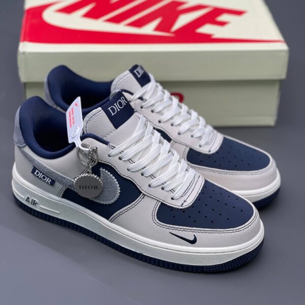 14611900 نایک ایرفورس وان دیور سرمهای سفید استخوانی Nike Air Force 1 Dior Sail Navy
