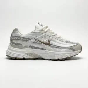 نایک اینیشیتور سفید خاکستری قهوه‌ای Nike Initiator Phantom Light Bone Sail Brown IB4339-001