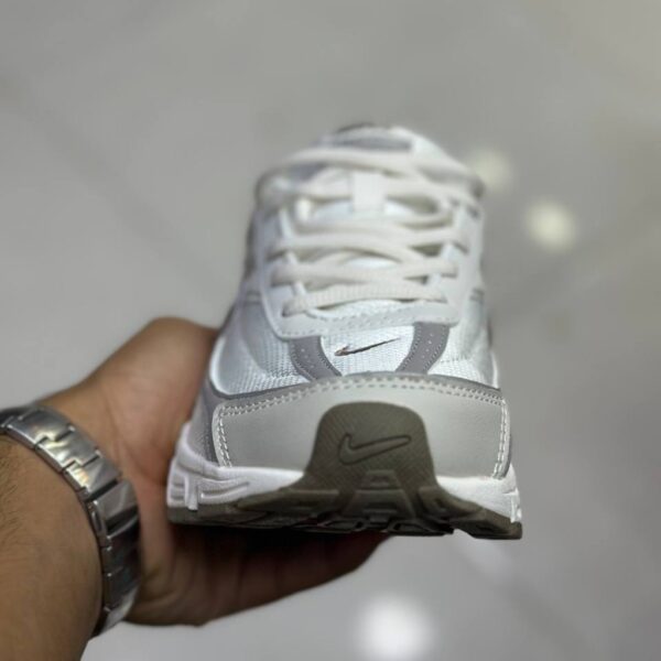 14981835 نایک اینیشیتور سفید خاکستری قهوهای Nike Initiator Phantom Light Bone Sail Brown IB4339-001
