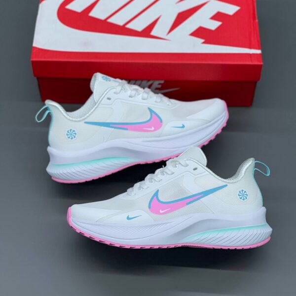 نایک زوم ایکس سفید آبی صورتی روشن Nike Zoom X