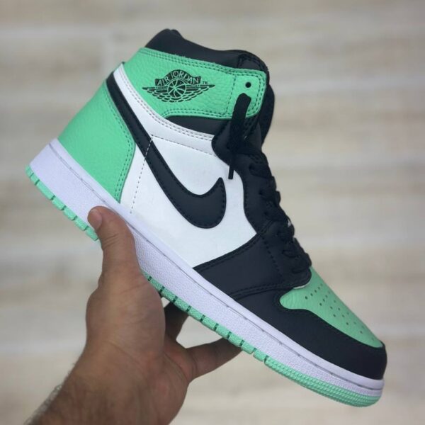 16492569 ایر جردن وان های گرین گلو Jordan 1 Retro High OG Green Glow