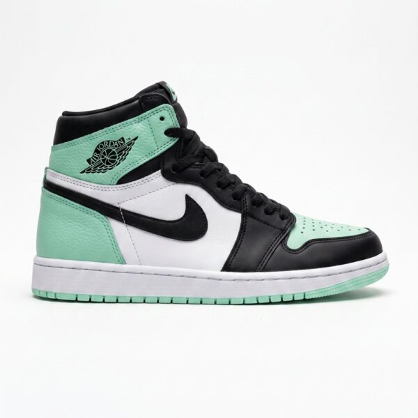 16498380 ایر جردن وان های گرین گلو Jordan 1 Retro High OG Green Glow