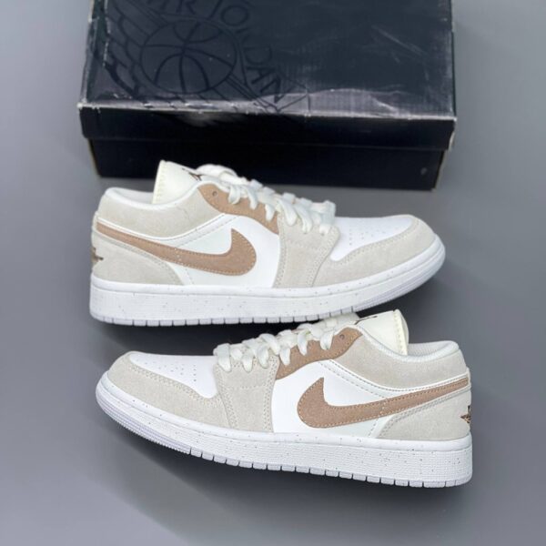 16771486 جردن ۱ لو لجند کرم قهوهای Jordan 1 Low SE Legend Light Brown HF1567-200
