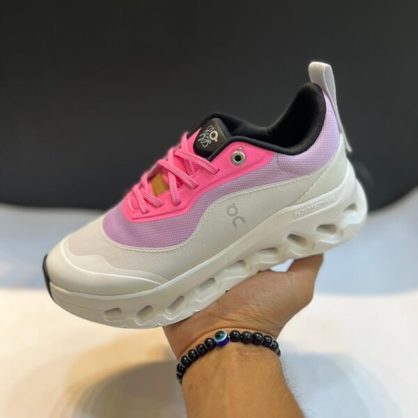 کتونی آن رانینگ کلودتیلت سفید بنفش صورتی On Running Cloudtilt 2 LOEWE Pink White
