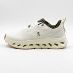 کتونی آن رانینگ کلودتیلت سفید زیتونی On Running Cloudtilt 2 LOEWE White Khaki 3ME10693507
