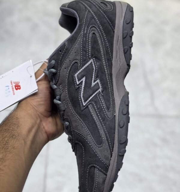 17926789 نیوبالانس 204 ال خاکستری تیره New Balance 204L