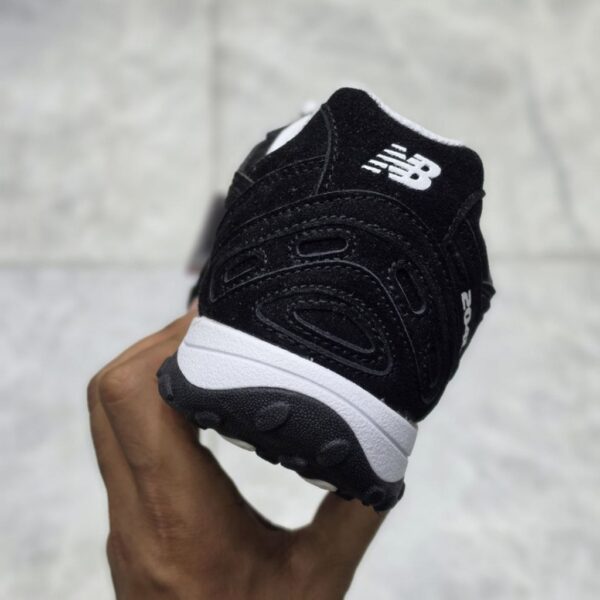 17950563 نیوبالانس 204 ال مشکی سفید New Balance 204L