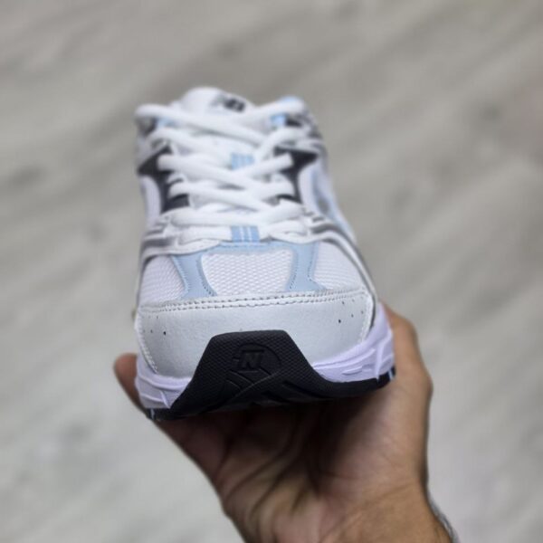 17951901 کفش نیوبالانس 530 سفید سیلور آبی New Balance MR530RA