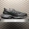 8712169 بالنسیاگا ترک Balenciaga Track Black