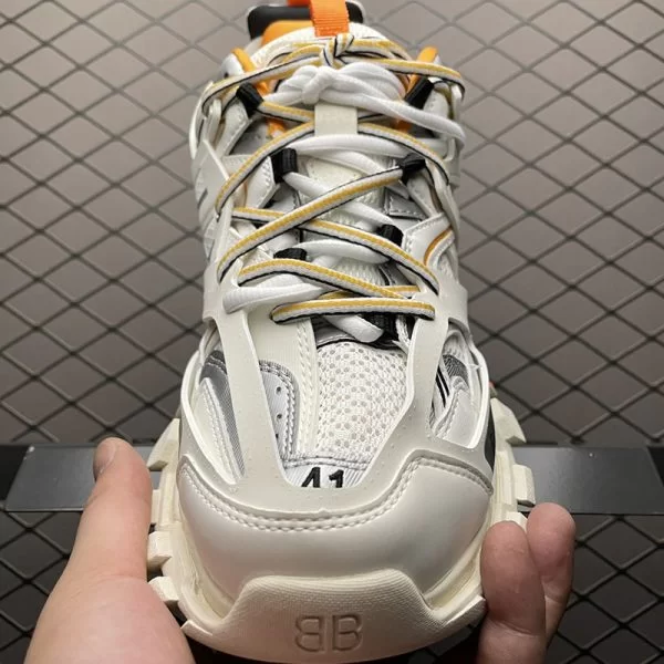 8712173 بالنسیاگا ترک Balenciaga Track White Orange