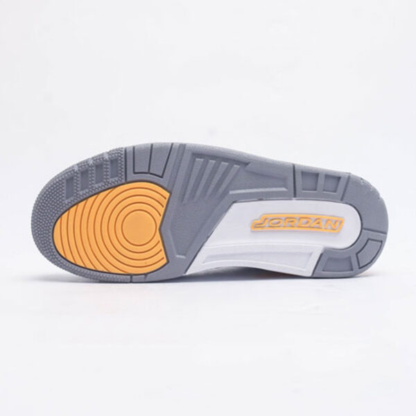 8997868 نایک جردن 3 رترو لیزر اورنج Jordan 3 Retro Laser Orange سفید نارنجی