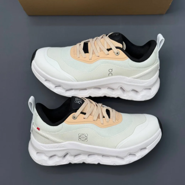 8ezz62ys کفش آن رانینگ QC Loewe Cloudtilt سفید کرم On Running QC Loewe Cloudtilt White Cream