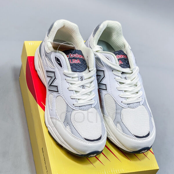 9834625 کفش نیوبالانس مردانه New Balance 990 v3 MiUSA Teddy Santis Sea Salt