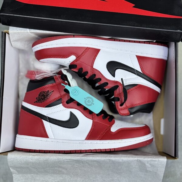 IMG_0206-scaled-1 کفش نایک ایر جردن وان ساقدار سفید قرمز Nike Air Jordan 1 High White Red
