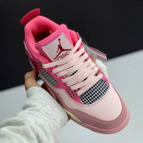 کفش نایک ایر جردن ۴ رترو صورتی Nike Air Jordan 4 Retro Pink
