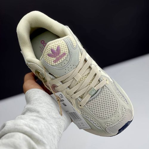 IMG_0499-500x500-1 کفش آدیداس آستیر کرم Adidas Astir Cream