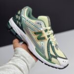 کفش نیوبالانس 1906R کرم سبز New Balance 1906R Cream Green