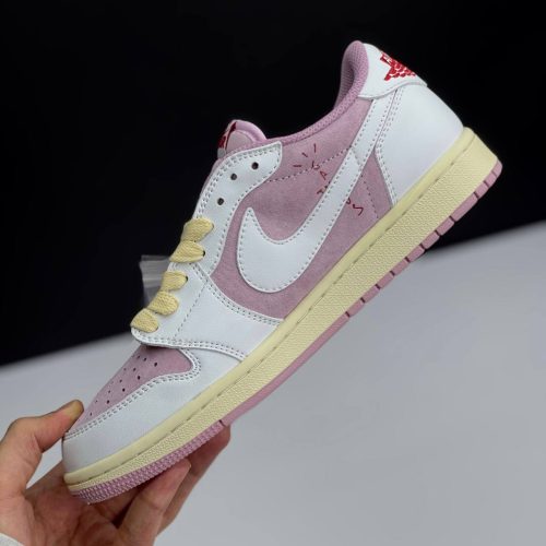 کفش نایک جردن ۱ لو تراویس اسکات صورتی Nike Air Jordan 1 Low Travis Scott Pink
