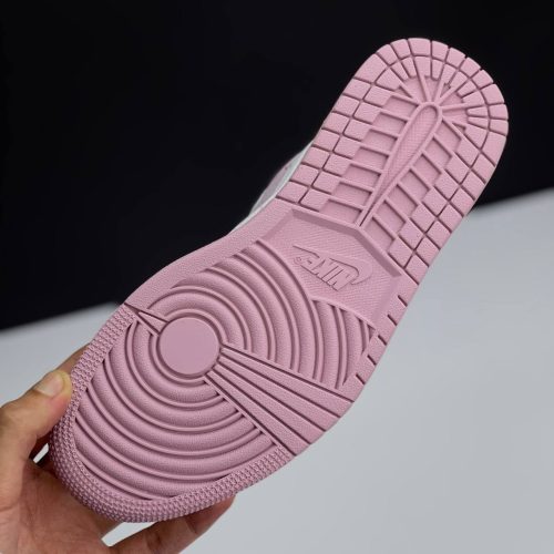 کفش نایک جردن ۱ لو تراویس اسکات صورتی Nike Air Jordan 1 Low Travis Scott Pink