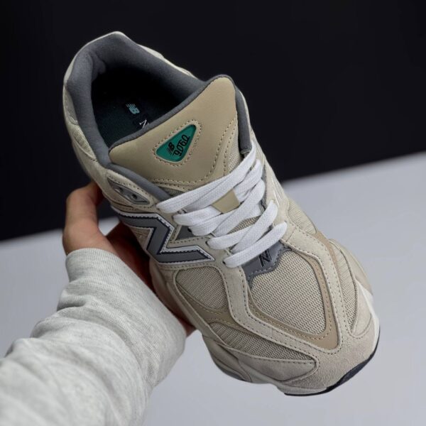 IMG_2286 کتونی نیوبالانس ۹۰۶۰ کرم New Balance 9060 Cream