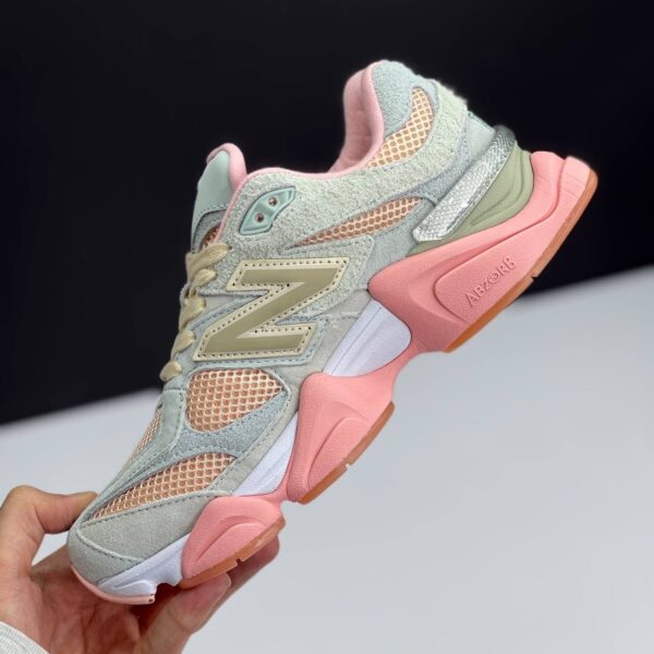 کتونی نیوبالانس ۹۰۶۰ طوسی صورتی New Balance 9060 Gray Pink