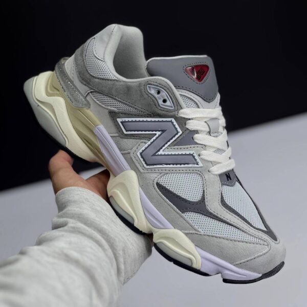 IMG_2429 کتونی نیوبالانس ۹۰۶۰ طوسی New Balance 9060 Grey