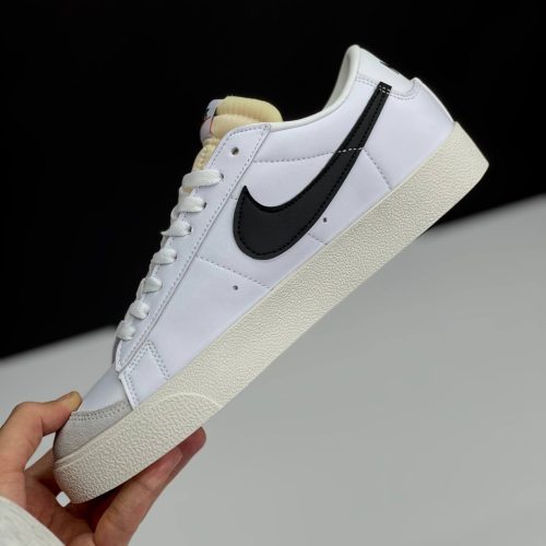 کفش نایک بلیزر لو سفید مشکی Nike Blazer Low White Black