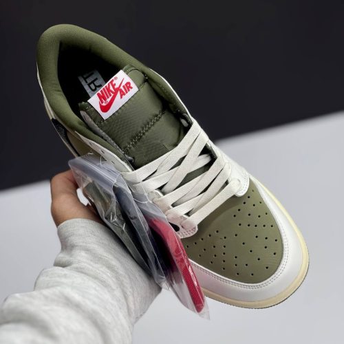 IMG_4194-500x500-1 کفش نایک ایر جردن وان لو تراویس اسکات مدیوم الیو Nike Air Jordan 1 Low Travis Scott Medium Olive