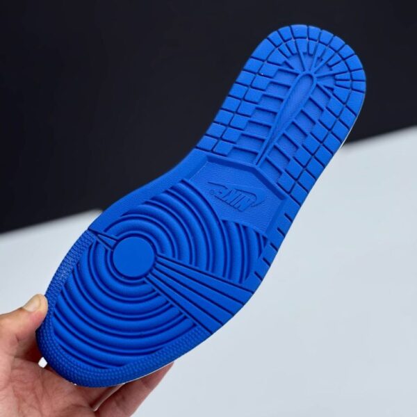 IMG_4204-768x768-1 کفش نایک ایر جردن ۱ لو تراویس اسکات فرگمنت Nike Air Jordan 1 Low Travis Scott Fragment