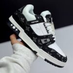 کتونی لویی ویتون ترینر مشکی سفید  Louis Vuitton Trainer Black White