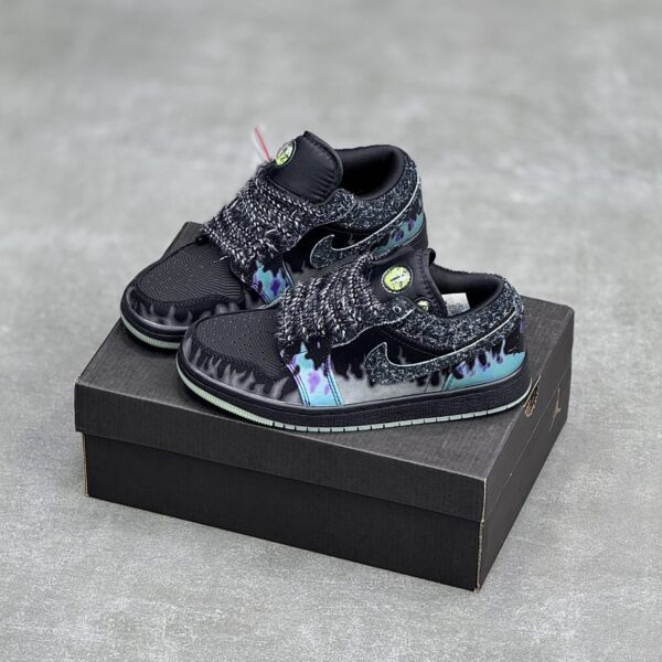 IMG_7432-scaled-1 کفش نایک جردن وان لو چشم گربه Nike Air Jordan 1 Low Cat Eye Reflective