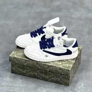 IMG_9691-scaled-1 کفش نایک ایر جردن وان لو تراویس اسکات گوچی سفید سرمه ای Nike Air Jordan 1 Low Travis Scott Gucci White Navy