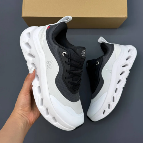 کفش آن رانینگ کلودتیلت سفید مشکی On Running QC Loewe Cloudtilt White Black